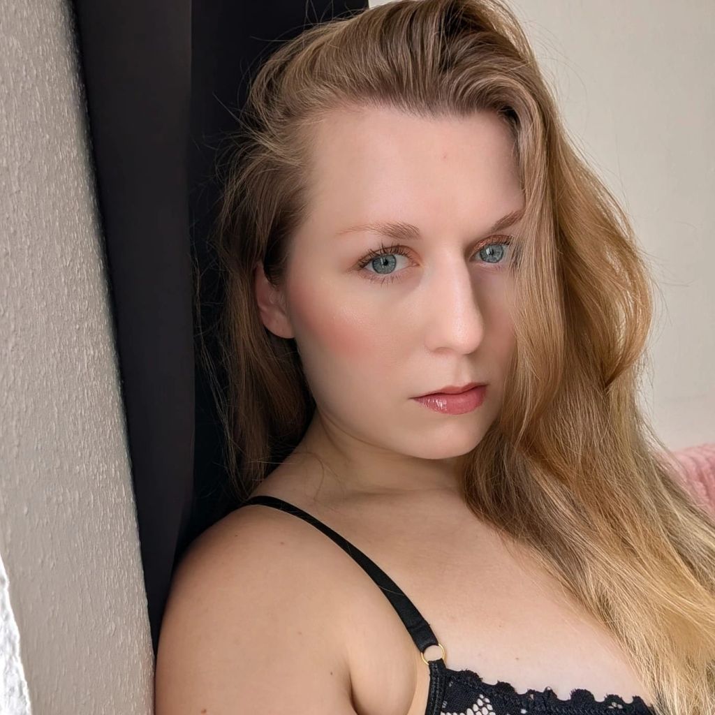 SexyJoanne SexyJoanne