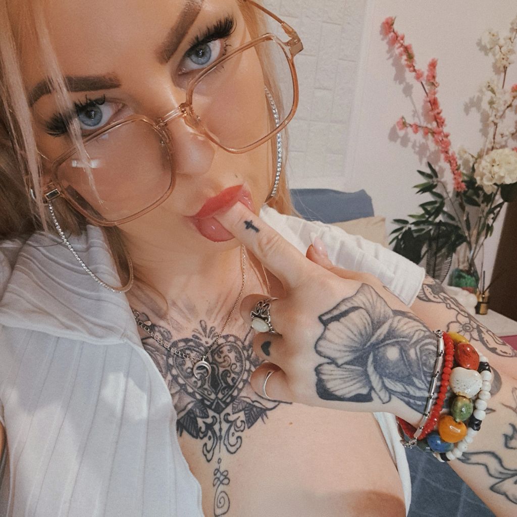 Prettypoison Prettypoison