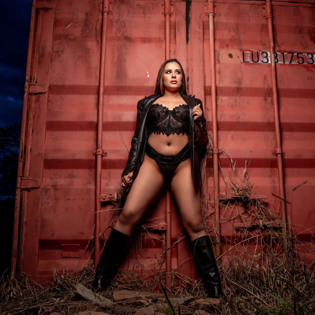 NikkyStclair NikkyStclair
