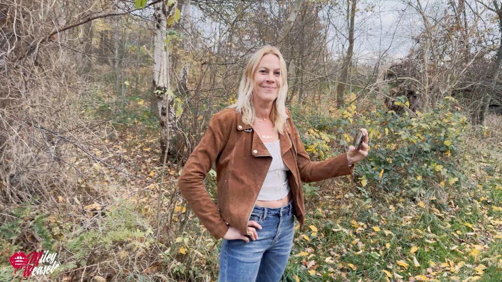 Arschfick in geiler Fick Mich Jeans....wer war Er eigentlich Arschfick in geiler Fick Mich Jeans....wer war Er eigentlich